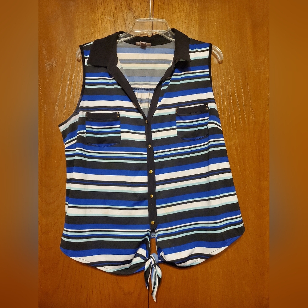 Roz & Ali sleeveless blouse